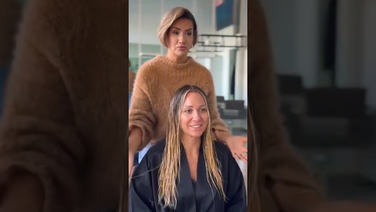 Un vent de renouveau ✨ Après une sublime coloration et un carré plongeant :#coiffeuse #hairstyle